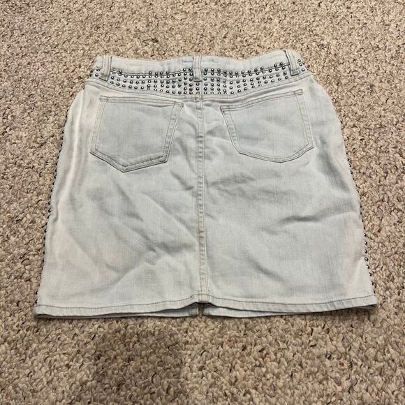 Iro Studded Denim Mini Skirt Light Wash Sz 26 Casual Summer - Picture 6 of 7